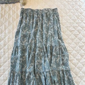 Neuflora skirt